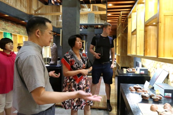 圖形2.jpg 圖形2.jpg